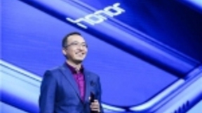 赵明公布荣耀新机V30，支持全网通5G：或搭载华为麒麟990