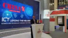 蒋志祥阐述运营商与互联网、大数据、物联网、人工智能的相互关系