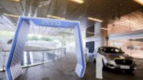 四维图新旗下四维智联、疆程、京东方三方联合推出AR-HUD导航