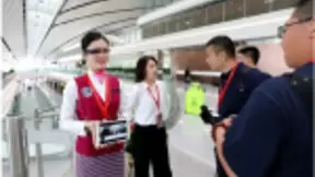 悉见科技联合东航、南航、运营商等在大兴机场推出智慧出行服务