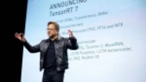 英伟达CEO：我们已进入机器可实时理解人类语言的AI时代