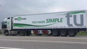 图森未来完成中国首次高速公路无人驾驶队列测试