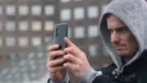 伦敦桥上的望远接力 vivo X30 Pro 60倍超级变焦完成不可能