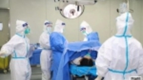 武汉新型肺炎高度疑似产妇成功诞下婴儿