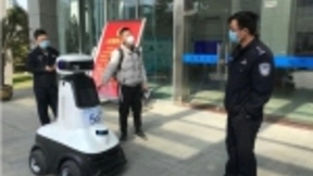 移动5G科技抗“疫”：江苏首个5G防疫机器人投入使用