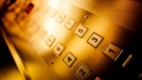 声控电梯之外，我们希望更多的“无接触”