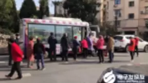 AI移动零售商用车 推动智能零售多元化发展