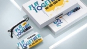 iQOO与STAYREAL打造潮酷手机礼盒，玩转联名时尚