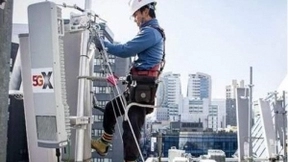 网络建设提速 年底5G基站超60万个