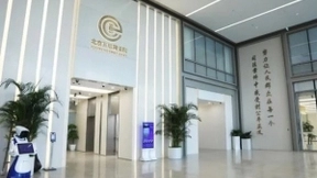 “AI换脸”不能任性，法官提醒：创造力不得超越法律