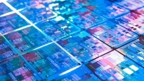 AI芯片商业化加速，嘉楠科技如何跳出矿机死亡陷阱？