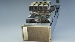 英伟达发布超级计算机：两个64核霄龙处理器 售141万元