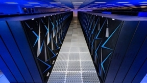 微软疯狂押注人工智能 造出世界排名前五AI超算