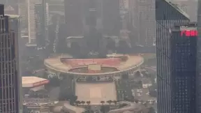 荣耀30系列首销！标配50倍潜望式长焦 售价仅2999元起