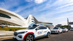 中美在AI领域交锋，微软百度加速领跑各行各业智能化升级