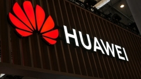 全球首款搭载华为5G技术量产车公布 任正非称要实现彻底的无人驾驶