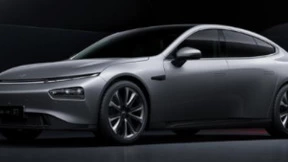 英伟达AI芯片颠覆无人驾驶技术,微美全息AI视觉服务5G通讯市场