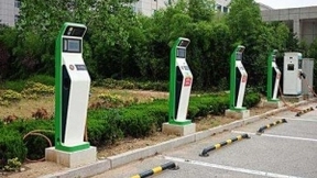 阿里、滴滴争相布局 充电桩市场烽烟再起