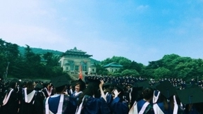 夸克发布今年高考新趋势：AI工具成报考新智囊，电商、人工智能专业受追捧