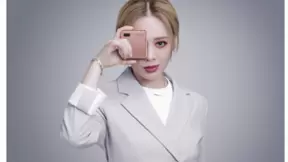 三星Galaxy Z Flip 5G联手宁静,气质相投的神仙搭配