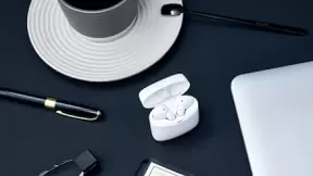 “声来 即王者”的One More Thing，科大讯飞发布首款智能TWS耳机iFLYBUDS