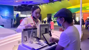 科大讯飞AI消费者明星产品亮相服贸会 助力科技奥运