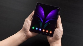 树立折叠屏手机标杆 三星Galaxy Z Fold2 5G凭实力说话
