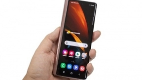 三星Galaxy Z Fold2 5G 不单单在“炫技”，革新体验才是它的重头戏