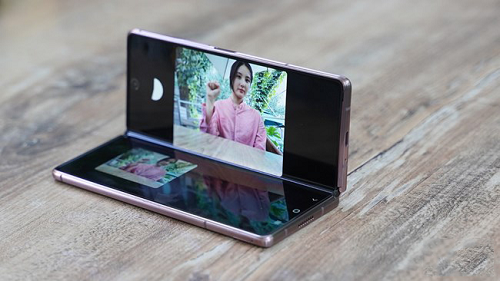 影像体验再进一步 三星Galaxy Z Fold2 5G全国开售
