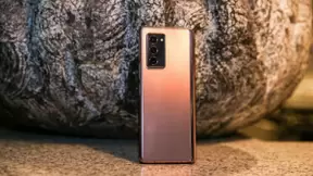 折叠屏手机中的“启明星”，三星Galaxy Z Fold2 5G引领行业趋势