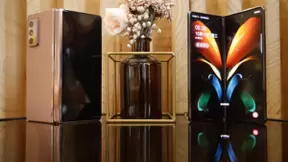 三星Galaxy Z Fold2 5G 用折叠屏诠释未来手机的科技动感