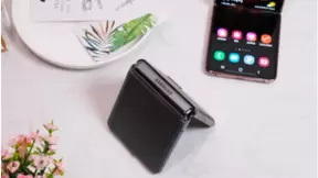 凝聚时尚,再创经典,三星Galaxy Z Flip 5G开启全新折叠体验