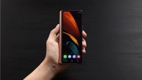 三星Galaxy Z Fold2 5G 让折叠屏手机成为主流趋势