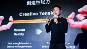 再发新品动作不断 小度破圈提速渗透全人群全场景