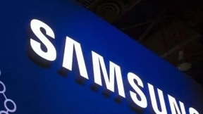 三星Z Fold3将采用屏下摄像头，最快明年6月上市，支持手写笔