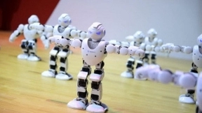 钛灵AI市场与优必选达成战略合作，联合打造“AI+机器人”