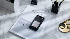 AI转写体验全面升级 讯飞智能录音笔SR502上市