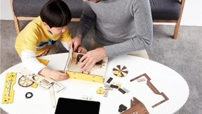 九号公司旗下No.66 Studios积木电顽EnigmaBot问世，超好玩