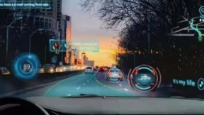 AR-HUD颠覆传统车企，微美全息AR+SDK助力5G汽车市场数字化升级