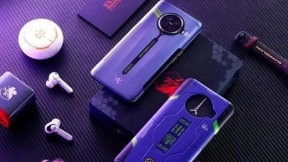 坚果落幕 智能手机小而美的故事彻底结束了