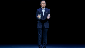 全新升级GPU Turbo X，荣耀V40带来强悍游戏体验！