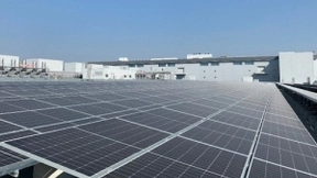 TCL华星G11光伏项目并网投产，打造全球最高世代“绿色工厂”