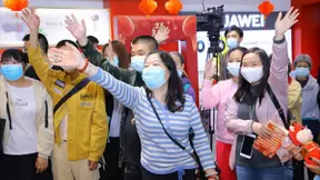 京东3C家电线下门店：探店、游戏、福利一条龙催火“春节经济”