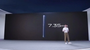 九色渐变玩转光影 vivo S9刷新vivo手机纤薄记录