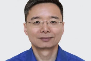 微软宣布张祺博士升任微软公司全球资深副总裁