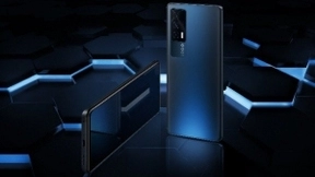 搭载性能超体：“双芯旗舰”iQOO Neo5明日正式亮相