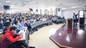 北大清华联手开启通用人工智能实验班，由朱松纯作顶层设计