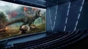 2021年全球AR和VR显示器市场规模为9.94亿美元，微美全息头戴式显示器专利加速升级场景化应用