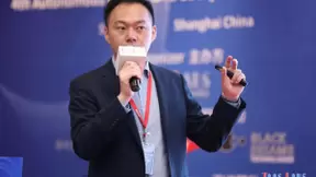 打造可灵活配置的辅助驾驶和智能驾舱SoC平台