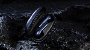 深邃魅影 时尚新色 1MORE舒适豆降噪版极光蓝上市